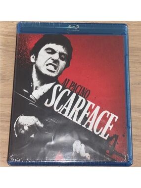 Scarface Blu-ray Starring Al Pacino - Red & Black Cover